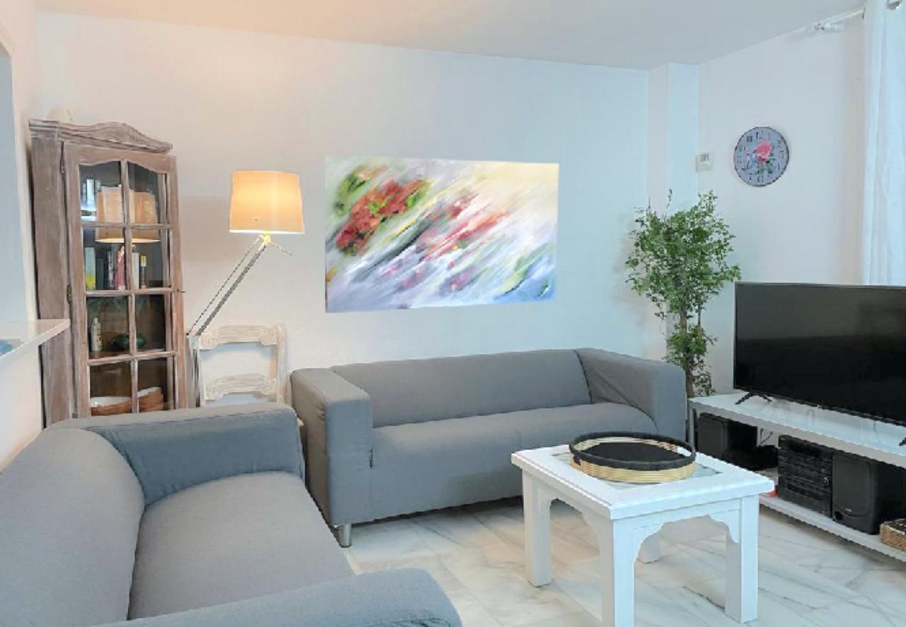 Apartaluz Marbella Costabella ,Satelite, Wifi, Pk 외부 사진
